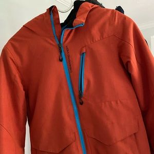 Elevated kids hard shell, worn 1 season